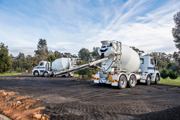 Best Concrete Sidewalk Installation  in New London, WI